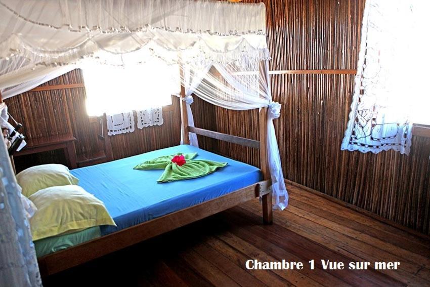 Chez Yolande Hotel Ampangorinana Exterior photo