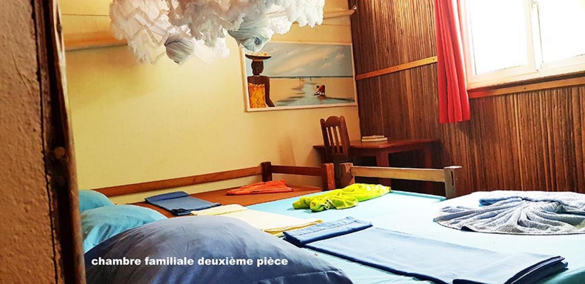 Chez Yolande Hotel Ampangorinana Exterior photo