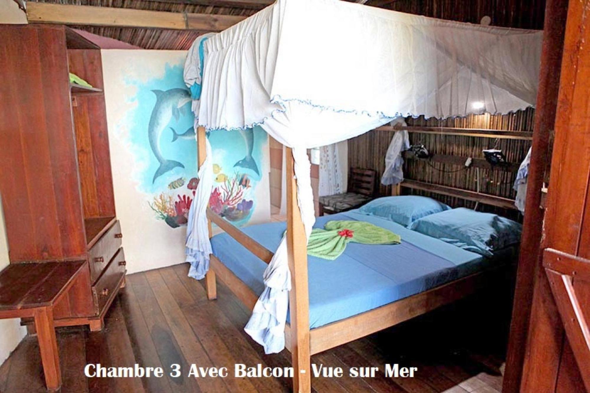 Chez Yolande Hotel Ampangorinana Exterior photo